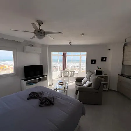 Palm 7th - La Carihuela