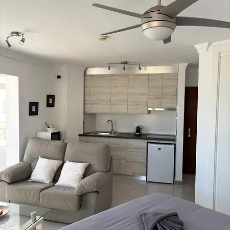 Palm 7th - La Carihuela